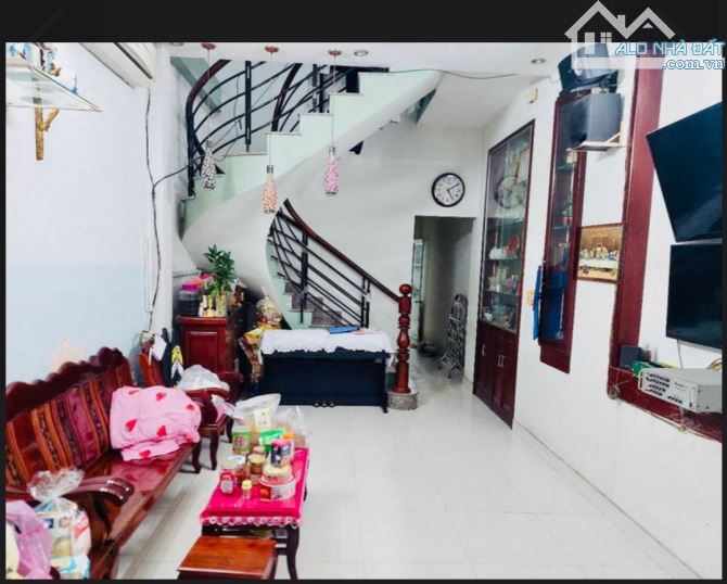 Bán nhà 2 tầng 82m² giá 5 tỷ -4,1x20 hẻm xe tải gần chợ bà điểm - 2