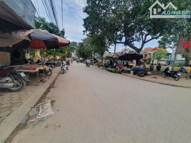 ĐƯỜNG THÔNG Ô TÔ ĐỖ CỬA-GẦN NGAY CẦU NHẬT TÂN-Ở HAY ĐẦU TƯ ĐIỀU SINH LỜI-GẦN NHIỀU DỰ ÁN-T - 2