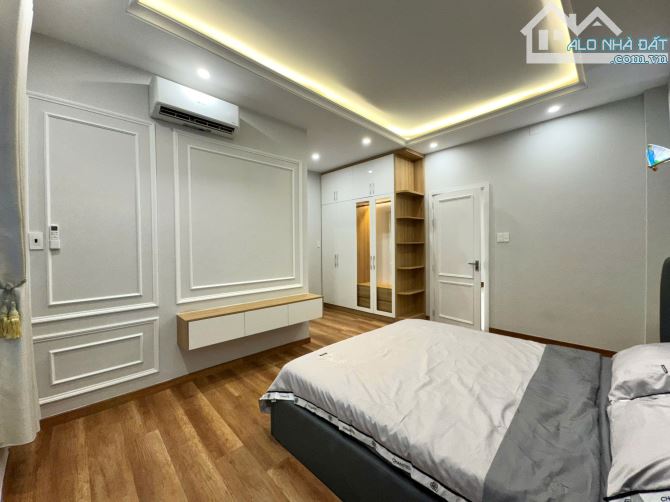 Biệt Thự Hoàng Quốc Việt, Quận 7 90,5m² - Nhà mới, nội thất cao cấp - 18,5 tỷ - 2