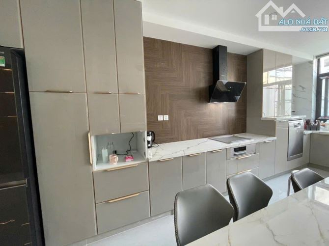 MẶT TIỀN ĐƯỜNG 359 – PHƯỚC LONG B – 137m2 – 12.5 TỈ - 2