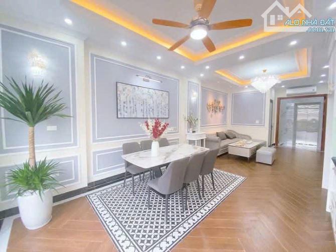 SIÊU PHẨM NHÀ ĐẸP FULL ĐỒ  sang trọng , 5 TẦNG ,LIỀN KỀ,VĂN QUÁN, HÀ ĐÔNG.CHỈ 7 TỶ . - 2