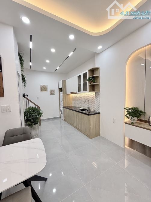 SIÊU PHẨM NHÀ ĐẸP - BÙI ĐÌNH TUÝ, PHƯỜNG 12, BÌNH THẠNH - 2