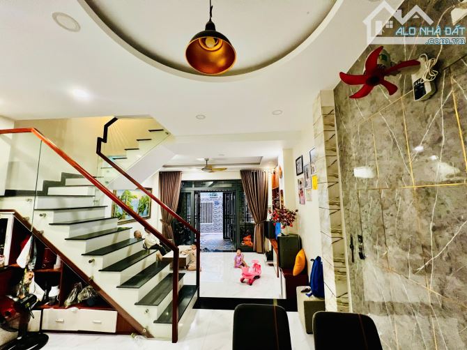 BÁN NHÀ ĐẸP SAU CHỢ GA VĨNH THẠNH Tp NHA TRANG,cách biển 5km - 2