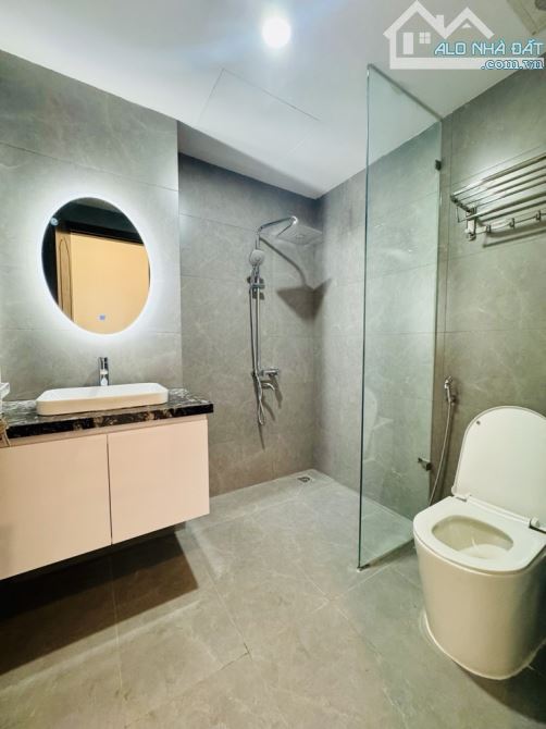 Bán gấp căn nhà phố Cổ Linh DT30m2 nhà 5 tầng giá 5.55 tỷ. - 2