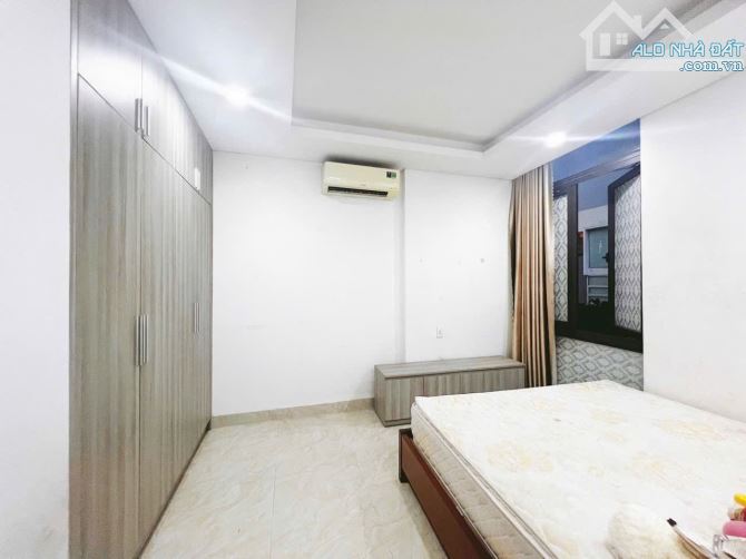 BÁN NHÀ MẶT TIỀN KINH DOANH NGÃ 5 HOÀNG DIỆU – NGUYỄN VĂN LINH, HẢI CHÂU – ĐÀ NẴNG - 2