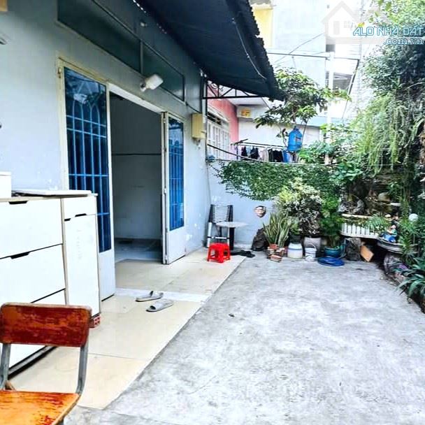 BÁN NHÀ 2 TẦNG - LÊ VĂN VIỆT XE HƠI SÁT NHÀ 70M2 - SỔ VUÔNG - GIÁ 2.99T - 2