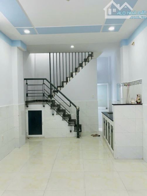 Bán nhà Vườn Lài, phường Tân Thành, quận Tân Phú, 25m2, giá 3.33 tỷ - 2