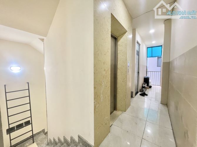 CHDV NGON NHẤT BÌNH THẠNH LÚC NÀY - XE HƠI TỚI CỬA - CHỈ 9,99 TỶ - CÓ THANG MÁY - 2
