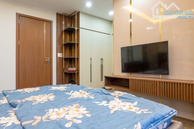 NHÀ MẶT PHỐ NGHI TÀM – 60M² – MẶT TIỀN 5.2M – GIÁ CỰC TỐT CHỈ 21.5 TỶ! - 2