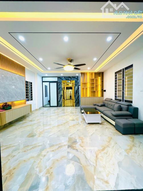 Nhà 6 tầng thang máy, 4PN full nội thất, Nguyễn Văn Cừ, Long Biên – Nhỉnh 9 Tỉ - 24