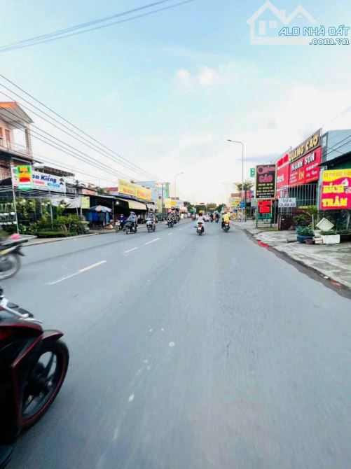 Bán lộ đất diện tích gần 1000m2 mặt tiền Đồng Khởi Biên Hòa, giá 55 tỷ. - 3