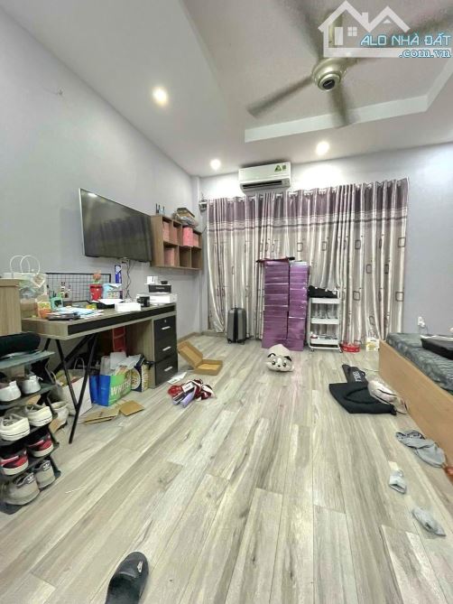 Bán nhà 5 tầng, 5m x 20m, hẻm 8m, khu Bàu Cát, Ni Sư Huỳnh Liên, phường 10 Tân Bình - 3