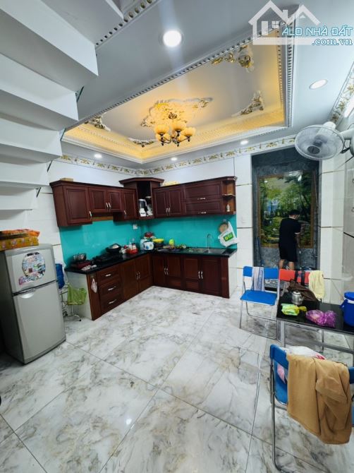 KHU PHÂN LÔ TÂN TẠO- NHÀ ĐẸP 5 TẦNG Ở VÀ KINH DOANH - GIÁ TRỊ TƯƠNG LAI DT 4X13 GIÁ 5.3 TỶ - 3