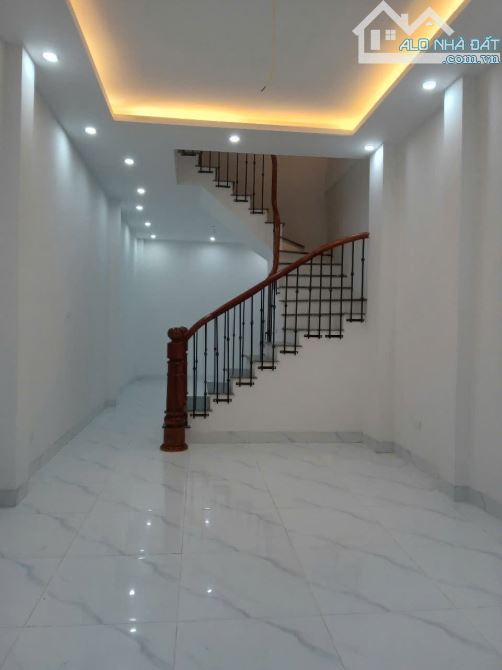 Bán nhà vĩnh ninh vĩnh quỳnh dt 65mx4t giá 4,7ty - 3