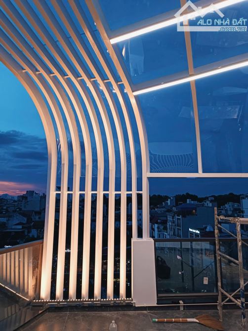 BÁN TOÀ NHÀ 10 TẦNG 1 MẶT PHỐ - 1 MẶT NGÕ - VIEW HỒ VĂN QUÁN - 3