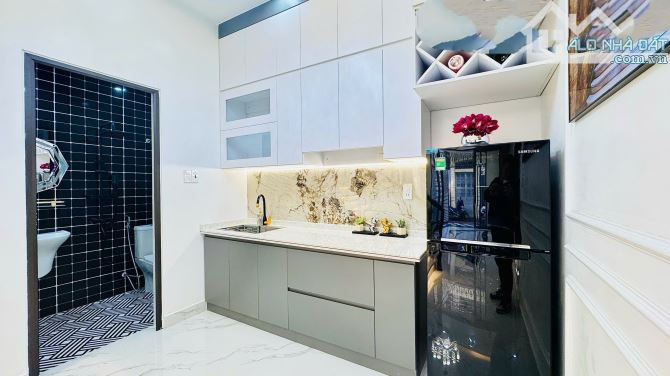 Bán nhà 3 tầng siêu đẹp phố Hai Bà Trưng - 3