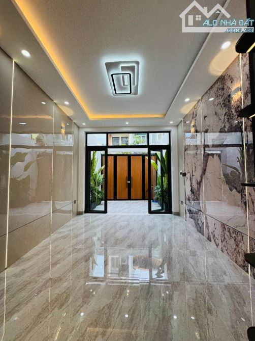 Bán Nhà 1 Trệt 3 Lầu Mặt Tiền Tô Hiến Thành - Phường 4 - Vũng Tàu - 3
