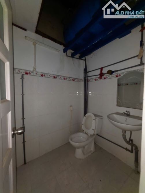 BÁN NHÀ MẶT TIỀN CHỢ THỊ NGHÈ(BT10-27) – KINH DOANH SẦM UẤT – DT 60M² – 1 TRỆT 2 LẦU CHẮC - 3