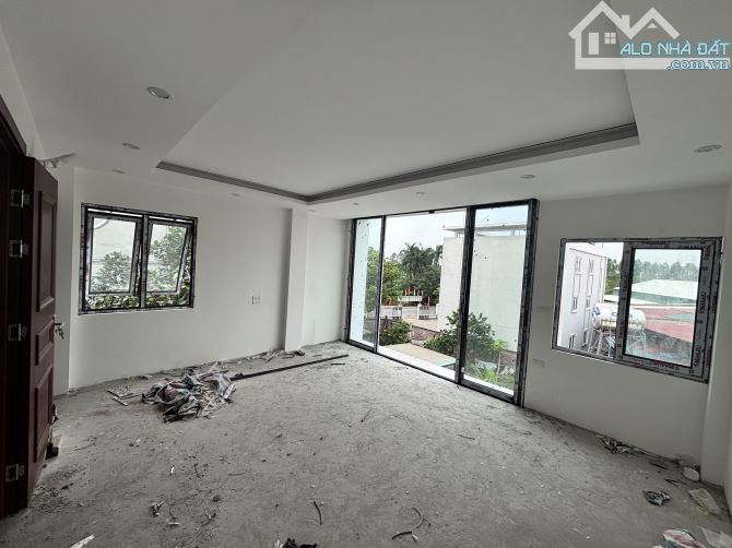 NHÀ 7 tầng CỰ KHỐI - LONG BIÊN - ngõ 7m ô tô tránh - 36.2m2 căn góc thang máy giá dưới 10ỷ - 3