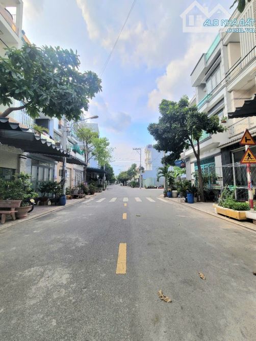Bán nhà 1T2L 4x17.5m, đường D1 KDC Lê Phong 1 p.Tân Đông Hiệp - 3
