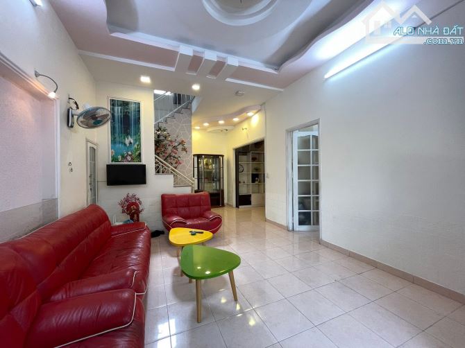 Bán biệt thự sân vườn kiệt Núi Thành gần Duy Tân. Dt 172m2 kiệt thông cách đường 30m đẹp - 3