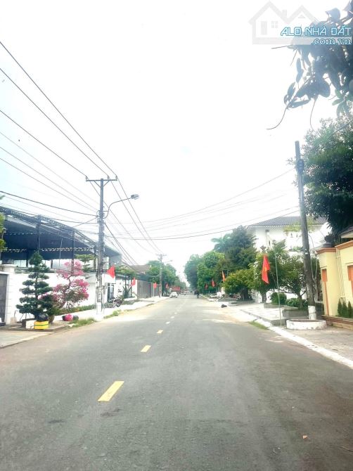 bán biệt thự đường phạm công trứ cồn khương cần thơ, 1 trệt 2 lầu giá 44.5 tỷ ( 20m x 40m) - 3