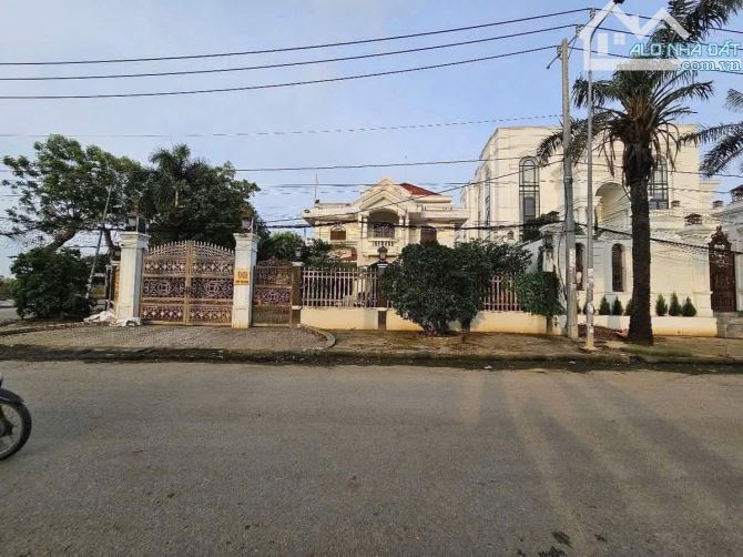 bán biệt thự góc 2 mặt tiền đường trần văn giàu cồn khương , 1 trệt 1 lầu giá rất rẻ - 3