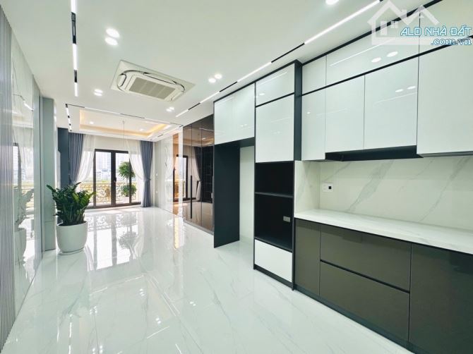 BÁN nhà KINH DOANH mặt phố DƯƠNG VĂN BÉ - Hai Bà Trưng, 2 mặt tiền, 67m2 x 6 tầng, 28 tỷ - 3