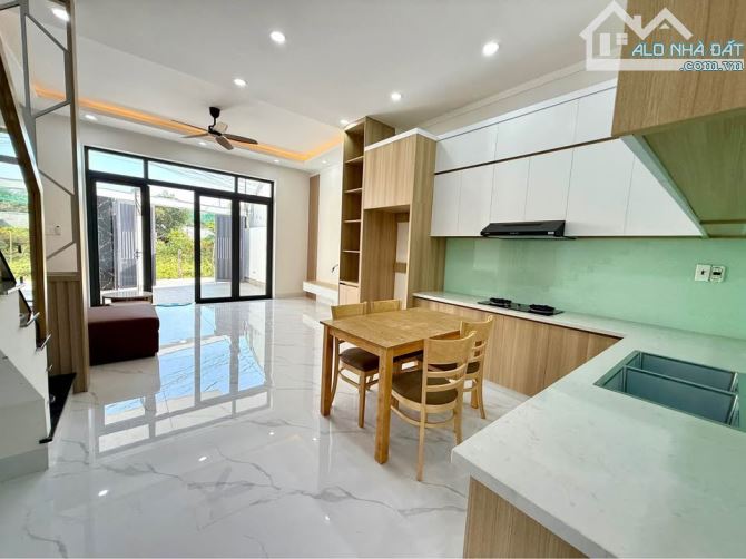 Chính chủ cần bán nhà đường Nguyễn Chí Thanh, Tương Bình Hiệp - 120m2, SHR, tặng nội thất - 3