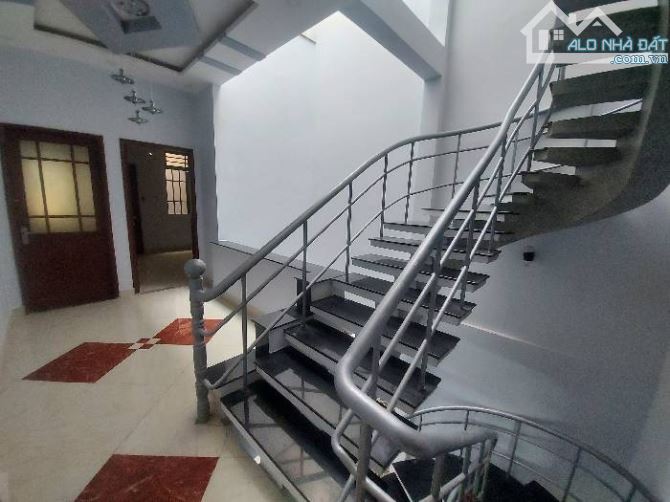 MẶT TIỀN ĐƯỜNG SỐ 6 - NGAY NGUYỄN THÁI SƠN - GÒ VẤP. 115m2 - 3 TẦNG SỔ NỞ HẬU TÀI LỘC 6.5m - 3