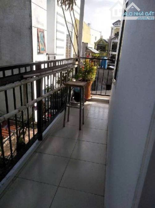 Bán nhà đường Phú Thọ Hòa - 40m2 - ngang 5m - sát MT đường 10m - Giá chỉ 4 tỷ 5 - 3