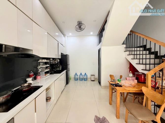 LAM SƠN-Cửu Long P2 Tân Bình ô tô ngủ nhà 4tầng 4 Pn chỉ 8tỷ nhỉnh - 3