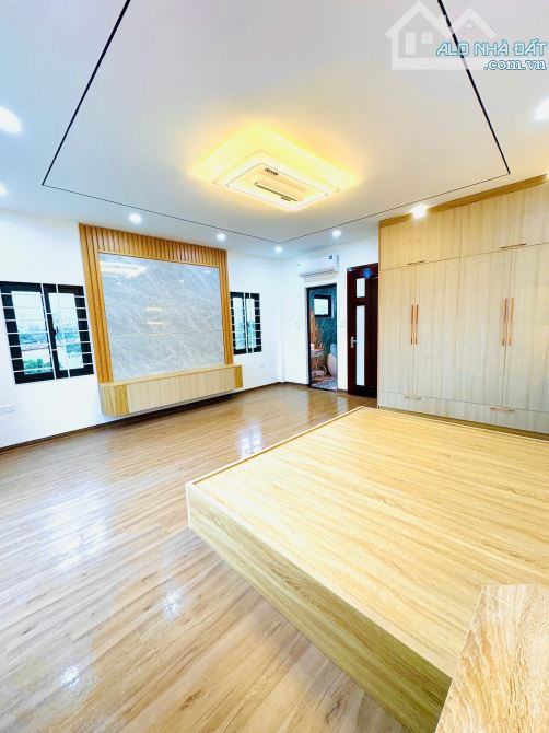Nhà 6 tầng thang máy, 4PN full nội thất, Nguyễn Văn Cừ, Long Biên – Nhỉnh 9 Tỉ - 3