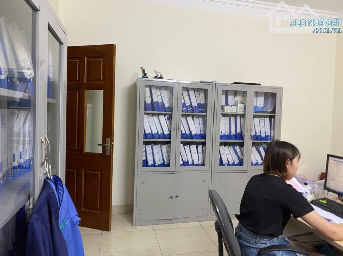 Cho thuê nhà nguyên căn mặt phố Nguyễn Quý Tân, Liên Bảo, Vĩnh Yên, Vĩnh Phúc - 3