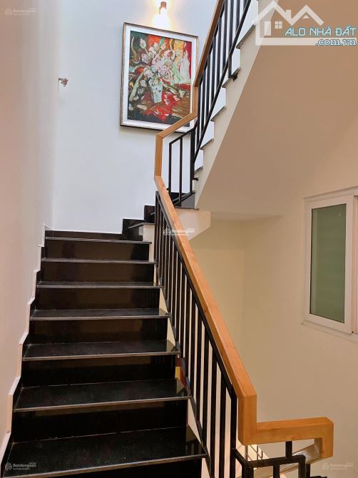 Cho thuê nhà Láng Hạ, diện tích 60m2x4T, thông sàn.Gía cho thuê 16tr/tháng - 3