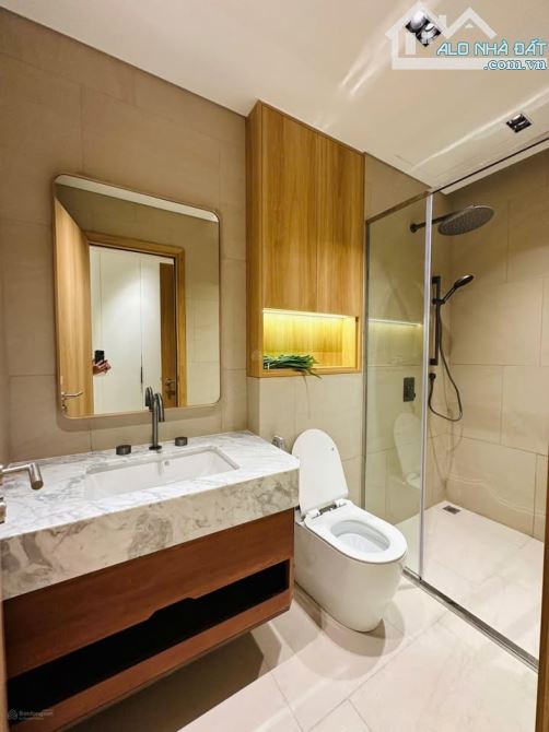 🔥 Sỡ Hữu Ngay với 1TỶ🔥 Căn hộ 𝐏𝐞𝐧𝐢𝐧𝐬𝐮𝐥𝐚 - - 3