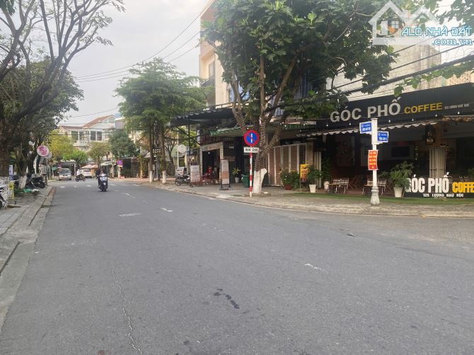 Nhà 3 tầng góc 2 mặt tiền đường Lương Nhữ Hộc sát Vinmec- trục đường 30/4 - 3