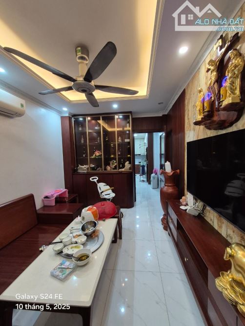 TRUNG TÂM THANH TRÌ, NHÀ ĐẸP 42M2 4 TẦNG 5,4 TỶ - 3