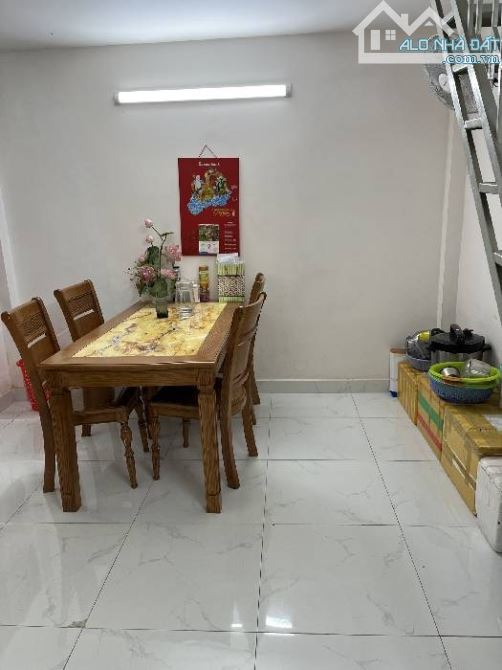 Bán gấp Nhà riêng tại Đỗ Xuân Hợp, 6,8 tỷ, 106m2, 2PN, 2WC, 2 tầng,Hiếm!!! - 3
