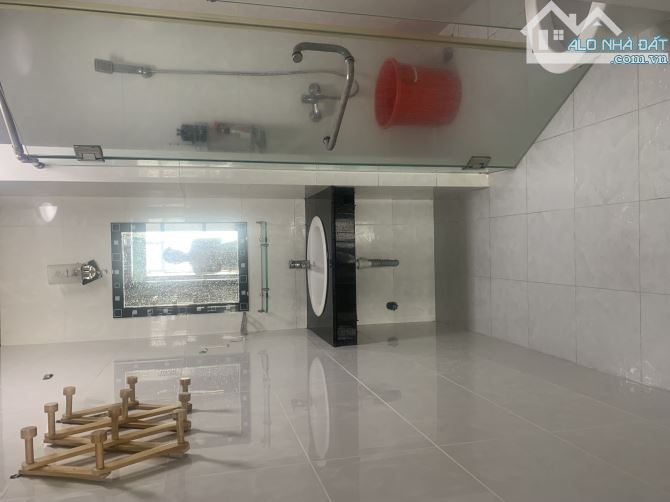 Cho thuê căn hộ Hoàng Anh Thanh Bình 11 triệu - 3