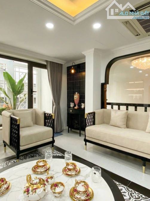 SIÊU PHẨM NGHI TÀM 100M2, MẶT TIỀN 9M, 5 TẦNG ĐẲNG CẤP, SÁT HỒ TÂY, GIÁ 33 TỶ CÓ GARA ÔTÔ - 3
