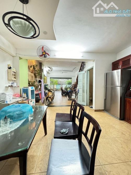 Giá chỉ 19,3 tỷ nhà đẹp trương định 5 tầng có ô chờ thang máy ngõ 7m 3 ô tô tráng - 3