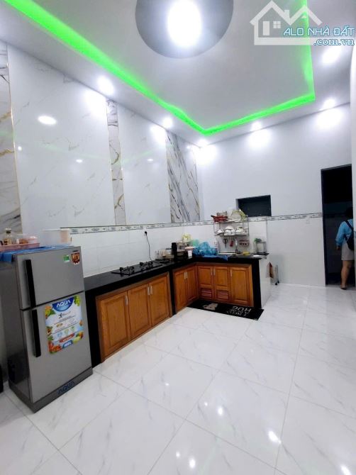 BÁN NHÀ 150M2 SỔ RIÊNG THỔ CƯ KP1 TÂN HIỆP CHỈ 3.9 TỶ - 3