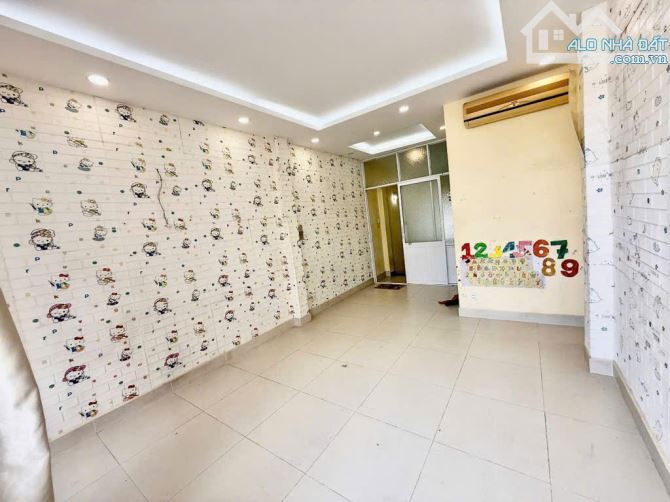Cần bán gấp nhà gần MT Điện Biên Phủ P15 Bình Thạnh 5 tầng 40m2 nhỉnh 5 tỷ - 3