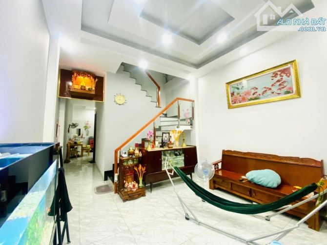 Bán nhà đẹp 3 tầng vào ở ngay.Huỳnh Tấn Phát,Quận 7.Giá 5.9 tỷ. - 3