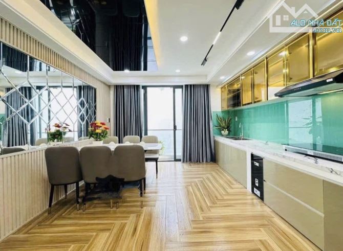 VỀ QUÊ CẦN BÁN NHÀ LƯƠNG HỮU KHÁNH, P.PHẠM NGŨ LÃO, QUẬN 1 - GIÁ:4TỶ920/74M2 (5x14,8M). - 3