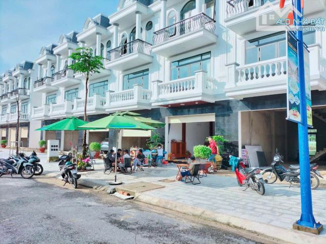 Chủ ngộp cần bán gấp lô đất 80m2 - 600trieu - ngay TTHC Bàu Bàng - SHR - 3