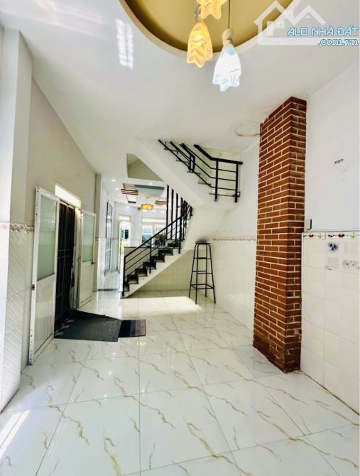 Nhà  góc đẹp, 3 tầng, hẻm 4m, Đặng Chất- thông Dạ Nam, k lộ giới - 3