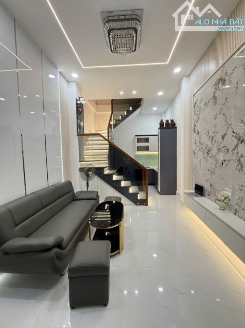 BÁN NHÀ KHU VIP BẦU CÁT, P14, TÂN BÌNH, HẺM XE HƠI TRÁNH, NHỈNH 5 TỶ - 3