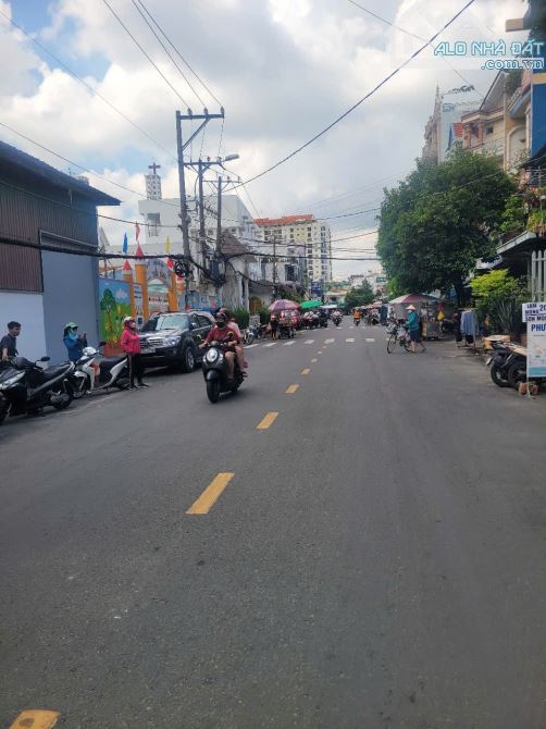 SIÊU LỢI NHUẬN -BÁN TÒA NHÀ CHDV LỚN DÒNG TIỀN CAO-5×24-7TẦNG-MẶT TIỀN ĐƯỜNG Q.TÂN PHÚ - 3